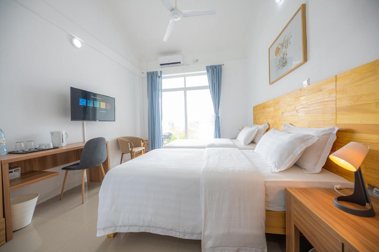 Hotel True South Addu City Esterno foto
